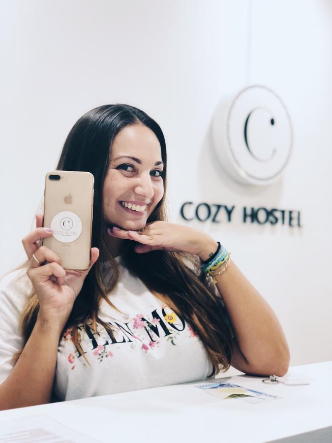 Cozy Hostel Kampong Sembulan Екстериор снимка