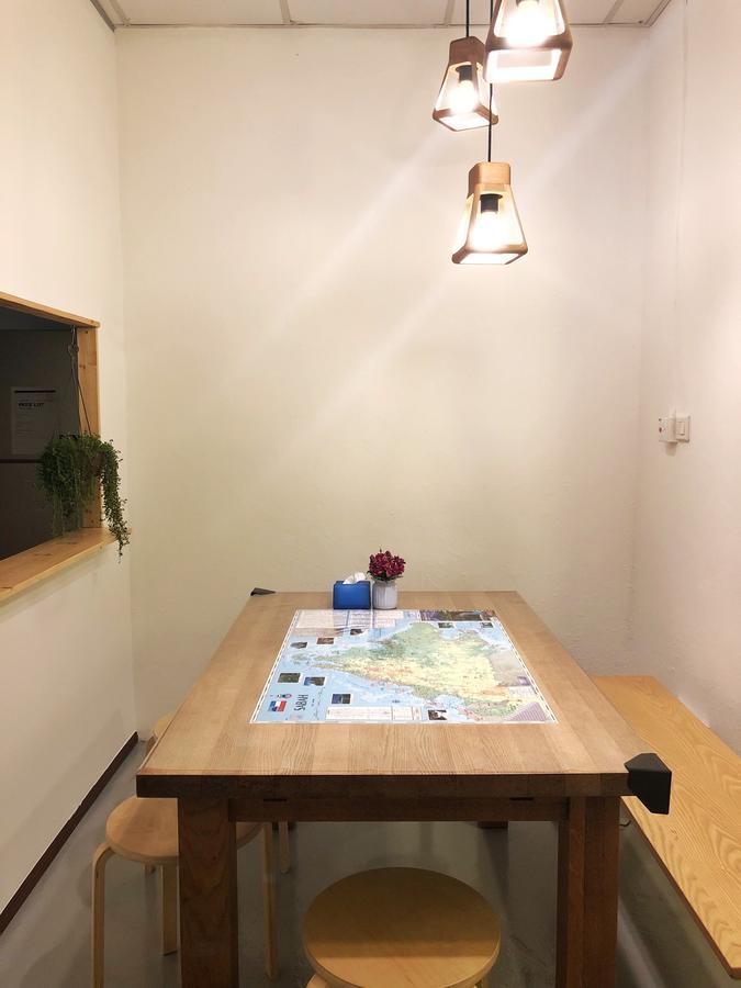 Cozy Hostel Kampong Sembulan Екстериор снимка