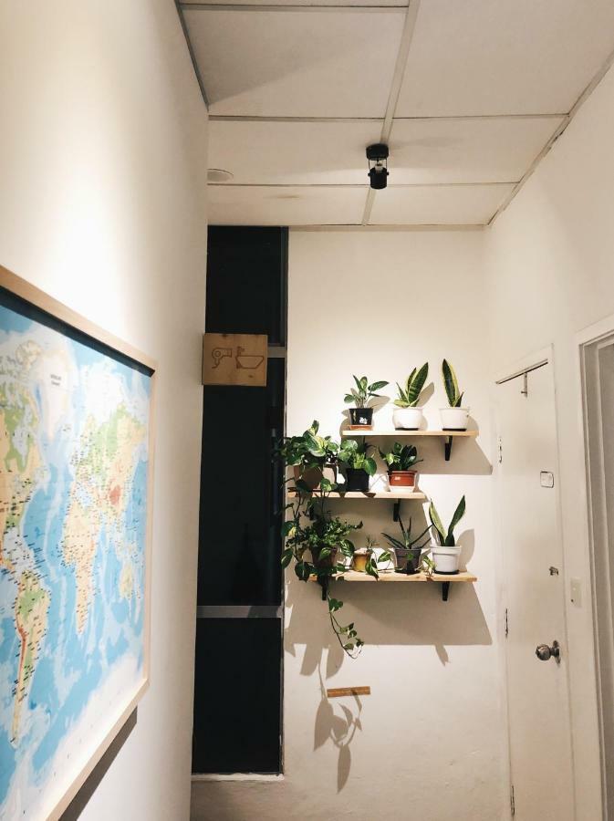 Cozy Hostel Kampong Sembulan Екстериор снимка