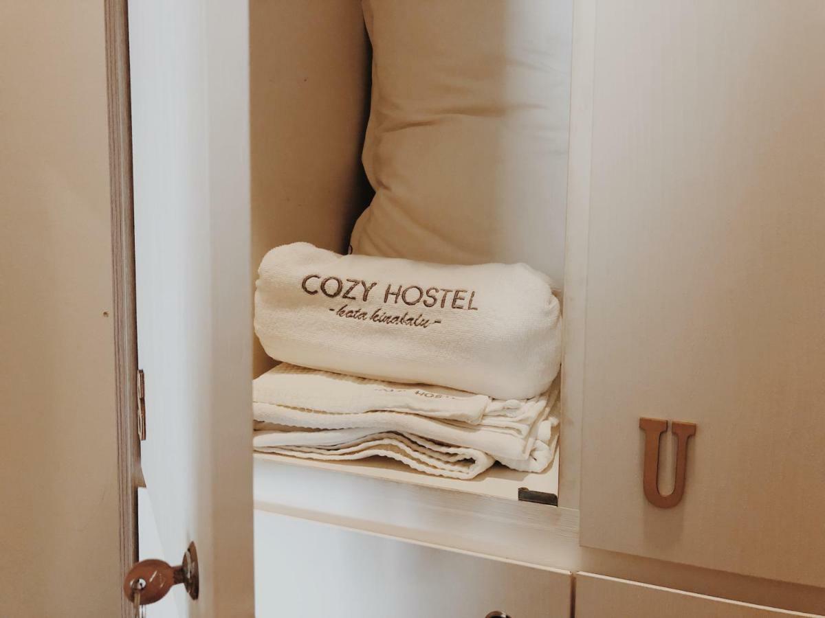 Cozy Hostel Kampong Sembulan Екстериор снимка